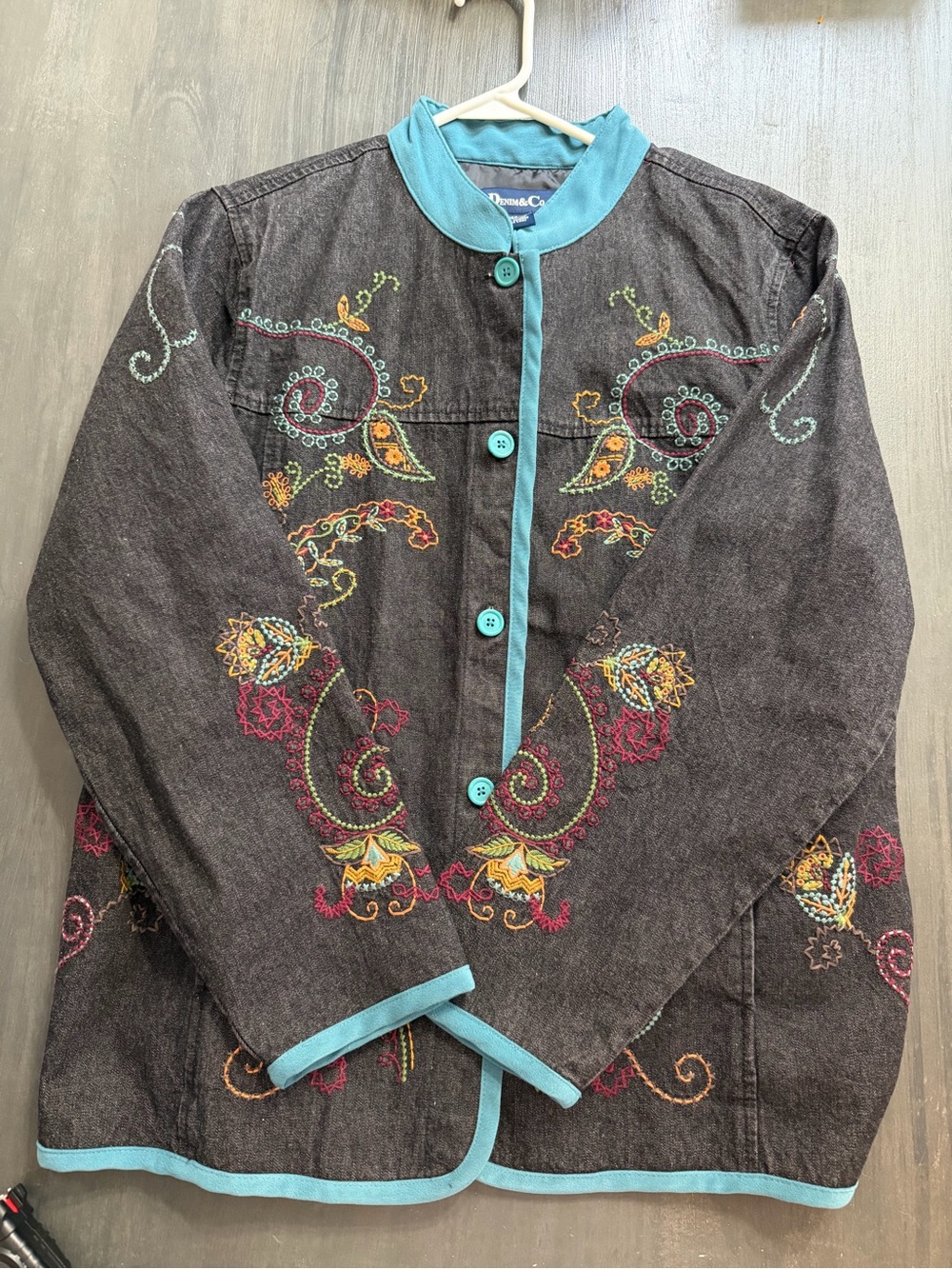 Denim & Co. Embroidered Denim Jacket Medium Boho Floral Paisley Lined Blue